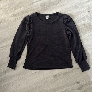 Puffed Long Sleeve Top